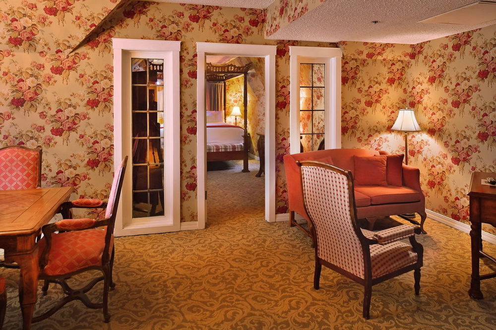 Seven Gables Inn, St Louis West, A Tribute Portfolio Hotel Clayton Pokój zdjęcie