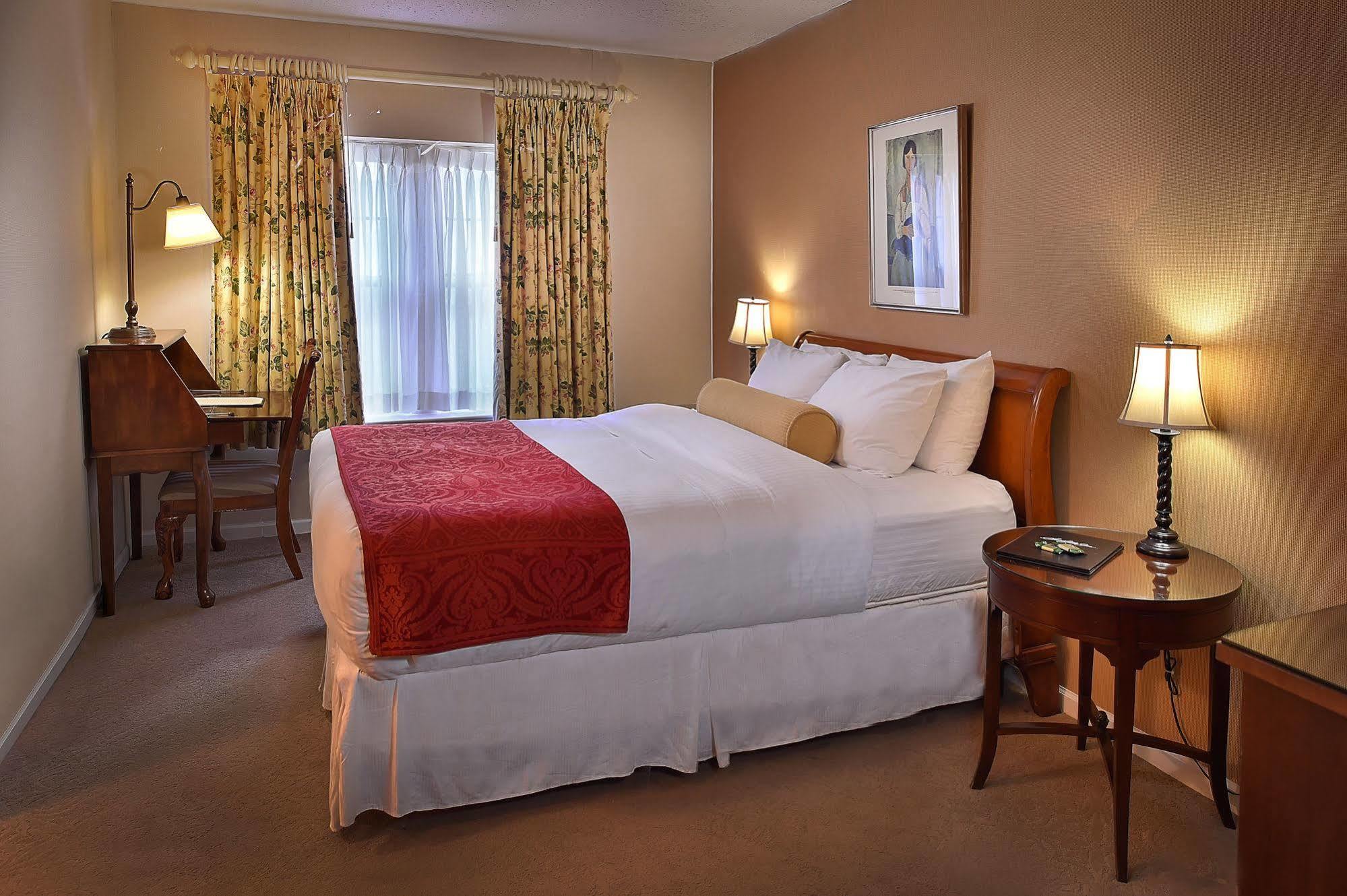 Seven Gables Inn, St Louis West, A Tribute Portfolio Hotel Clayton Zewnętrze zdjęcie